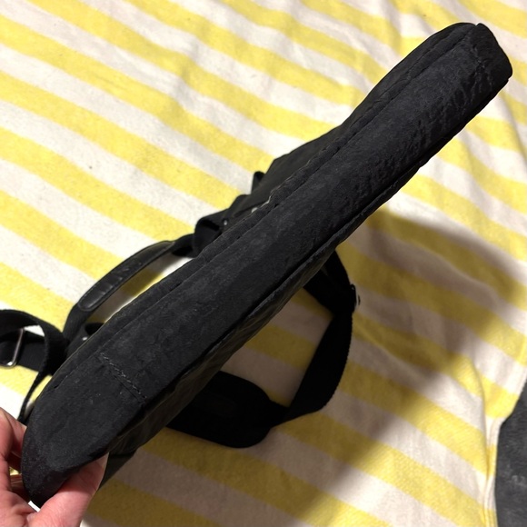 Kipling Black 15” Laptop Bag, DigiSet, EUC - Picture 4 of 13